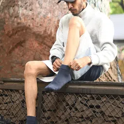 Heelium Men 3 Odour-Free Breathable Padded Base Anti-bacterial Bamboo Quarter Length Socks image 4