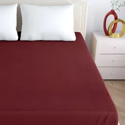 Home Ecstasy Maroon Polyester Water Resistant Mattress Protector image 2