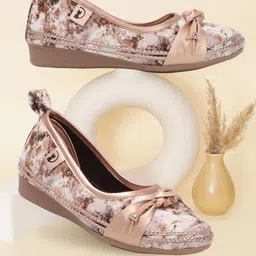 denill Women Flats Sandal-picture-29