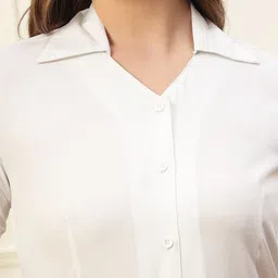 metronaut Women Regular Fit Solid Casual Shirt image 4