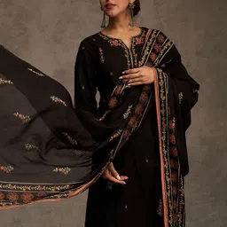 indo era Women Pure Cotton Kurta Pant Dupatta Set-picture-16