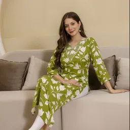 Women Printed Cotton Rayon Straight Kurta-image-30