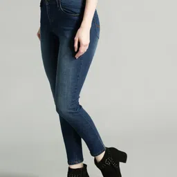 roadster Women Skinny Mid Rise Dark Blue Jeans image 2