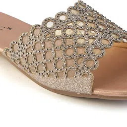mosac Women Flats Sandal image 2
