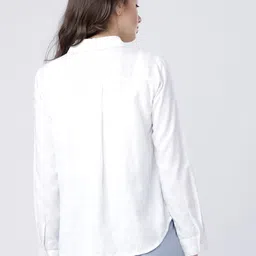 tokyo talkies Women Regular Fit Solid Spread Collar Party Shirt image 3