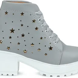 yuggi Women’s Star-Perforated Lace-Up Ankle Boots – Block Heel Party Casual Shoes Boots For Women image 4