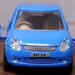 centy Swift with 2 front doors that open-picture-19
