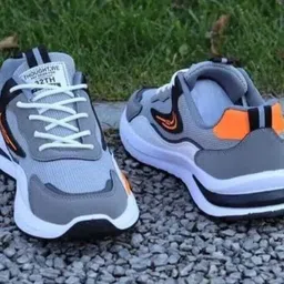 swoees Sneakers For Men image 3