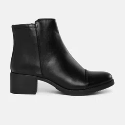 roadster Boots For Women image 2