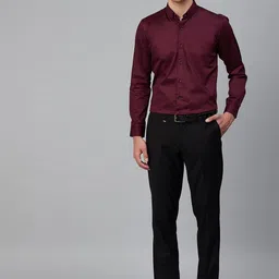 dennison Men Regular Fit Solid Button Down Collar Formal Shirt image 2