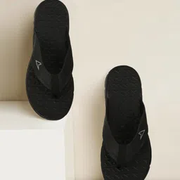 power Men Flip Flops image 3