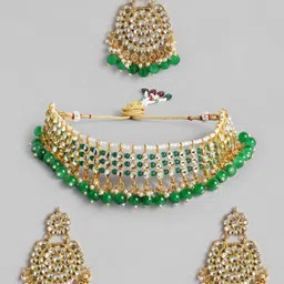 Peora Green & White Gold-Plated Kundan Studded Handcrafted Jewellery Set image 2
