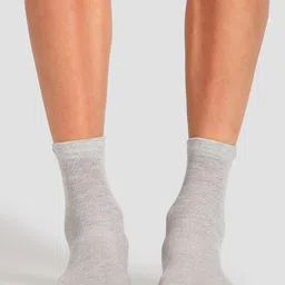 u.s. polo assn. Men Pack of 3 Aloe Finish ES002 Ankle-Length Everyday Socks image 2