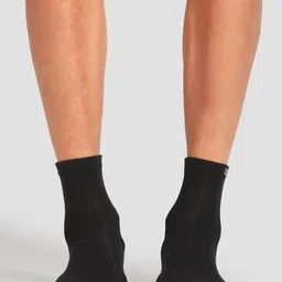 u.s. polo assn. Men Pack of 3 Aloe Finish ES002 Ankle-Length Everyday Socks image 3