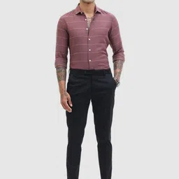 Snitch Men Smart Slim Fit Spread Collar Horizontal Striped Formal Shirt image 4