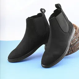 HERE&NOW Round Toe Chelsea Boots image 1