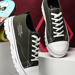 glitchez Men Sneakers-picture-20