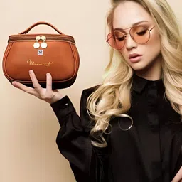 NFI essentials Cosmetic Makeup Pouch image 3