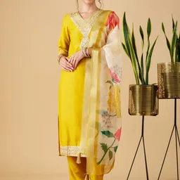 Siya Fashion Women Floral Embroidered Regular Thread Work Kurta with Trousers & With Dupatta-picture-13