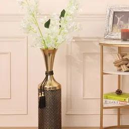 HEAVEN HOME'S BY V DECORE Black And Gold-Toned Textured Enameled Finish Vase image 3