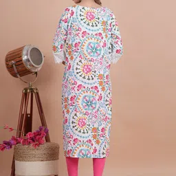 CRENOL THREADS Women Floral Printed Thread Work Kurta image 4