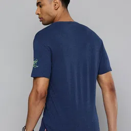 Levis Pure Cotton Graphic Printed Slim Fit T-shirt image 4