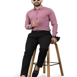 JEEVAAN - THE PERFECT FASHION Men Checked Regular Fit Shirt image 5
