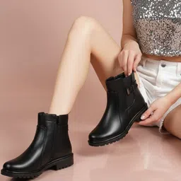 Killer Women Block-Heeled Boots-image-47