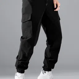 StyleCast x Revolte Men Pleated Cargos Trousers-image-97