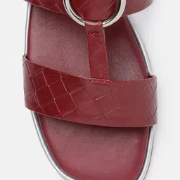 glitchez Women Textured Open Toe Flats image 5