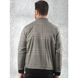 Crimsoune Club Checked Mock Collar Reversible Bomber Jacket With Zip Detail image 2