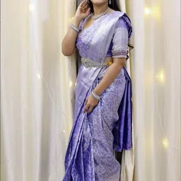 ZIKARAA Woven Design Zari Handloom Saree image 3