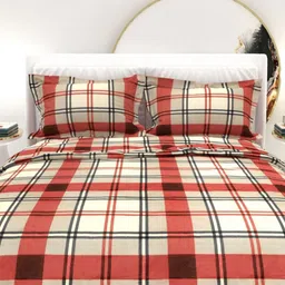 THE WHITE MOSS Red & White Checked 210 TC Pure Cotton King Bedsheet Set 2.75 m x 2.75 m image 3