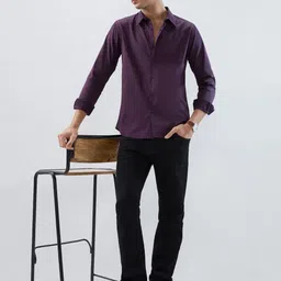 HERE&NOW Men Solid Spread Collar Cotton Casual Shirt image 3