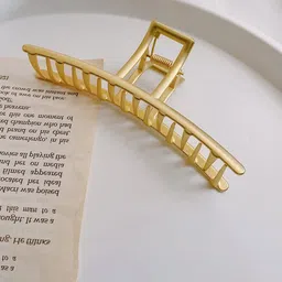 DIVASTRI Women Claw Clip-picture-34