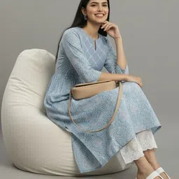 fusion by glitchez Women Printed Sequinned Kurta-picture-38