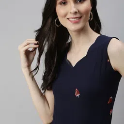 SHOWOFFFF Embroidered Scuba Sheath Mini Dress image 2