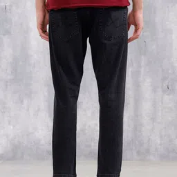 WROGN Men Slim Fit Mid-Rise No Fade Stretchable Jeans image 3