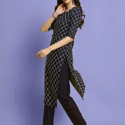 Ethnic basket Women Multicoloured Poly Crepe Kurta Sets image 3