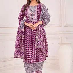 MOJILAA Women Ethnic Motifs Printed Regular Sequinned Kurta with Trousers & With Dupatta-picture-22