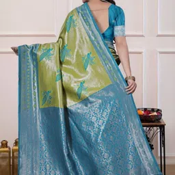 Cotify Ethnic Motifs Woven Design Zari Banarasi Saree image 3