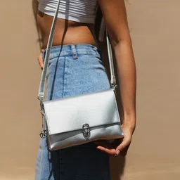 Monrow Women Solid Structured Sling Bag image 3