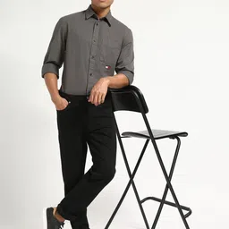 Tommy Hilfiger Men Spread Collar Solid Cotton Casual Shirt image 5