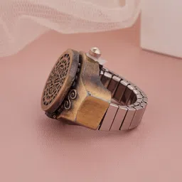 GC Jewelery Women Heart & Star Motif Rotating Analogue Ring Watch image 2