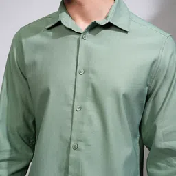 HIGHLANDER Men Spread Collar Solid Cotton Formal Shirt image 5