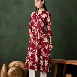 Sangria Women Floral Printed A-Line Kurta image 3