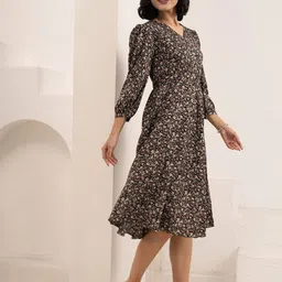 DressBerry Women Ethnic Motifs Printed Puff Sleeve Wrap Dress image 2