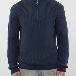 Trendyol Men Self Design Mock Collar Sweatshirt-picture-32