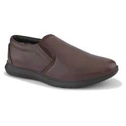 INVICTUS Men Round Toe Formal Slip On image 3