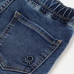 United Colors of Benetton Boys Jogger Mid-Rise Heavy Fade Jeans image 3